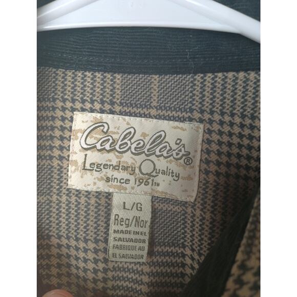 Cabela's Legendary Quality Plaid Button Up Shirt Men's L Collar Pockets Outdoors - Picture 3 of 5